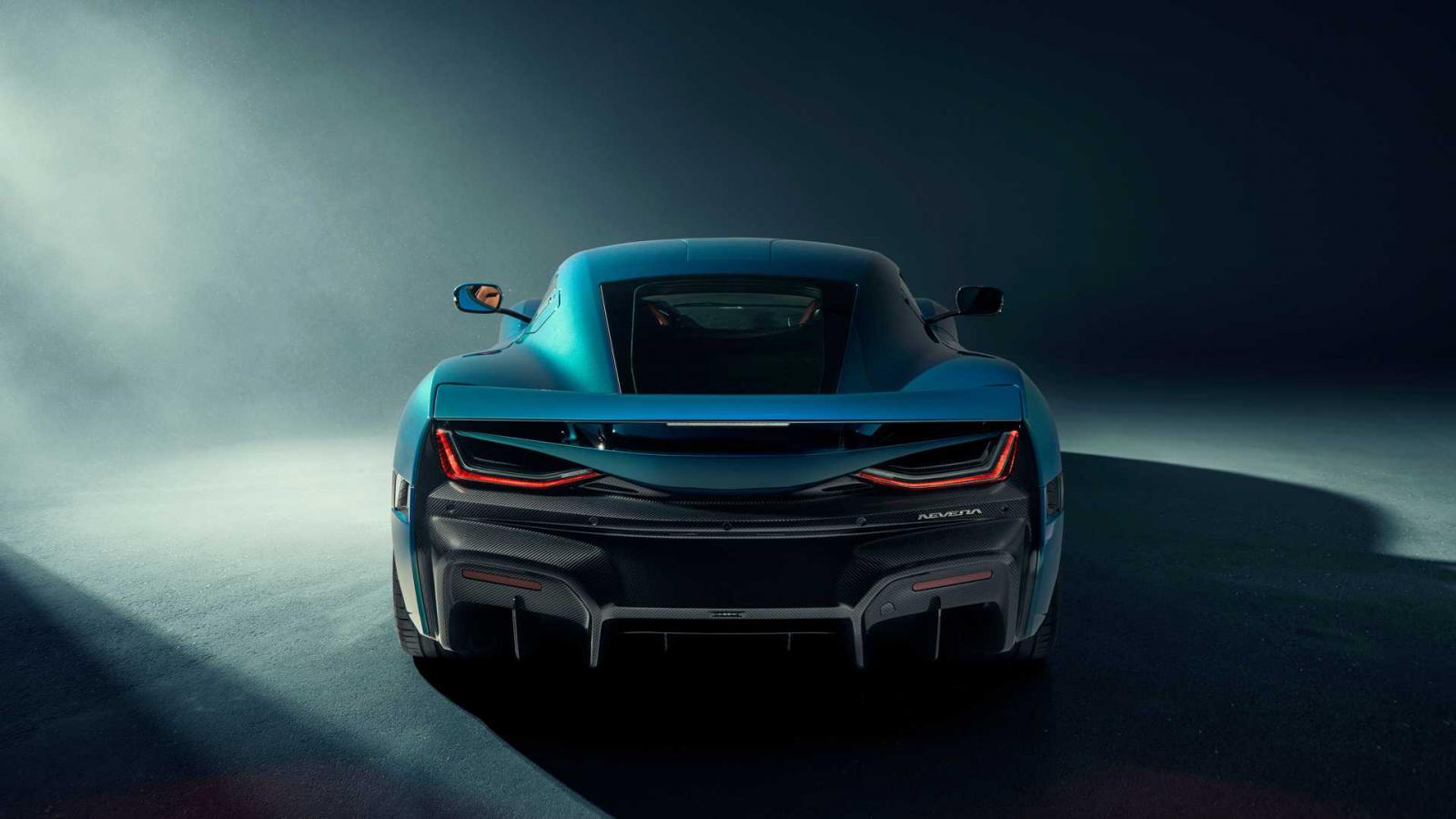 Νέο Rimac Nevera με 1.914 άλογα